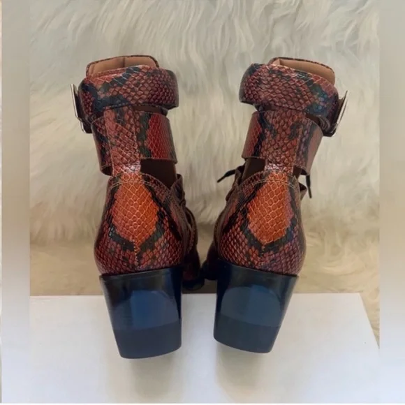 New! CHLOE Rylee Snake-Effect Leather Ankle Boots | Lace-Up Cutout Block Heel - Picture 14 of 16